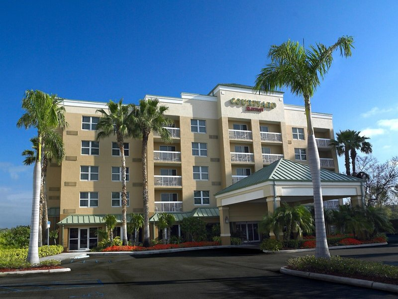 Courtyard Miami Aventura Mall