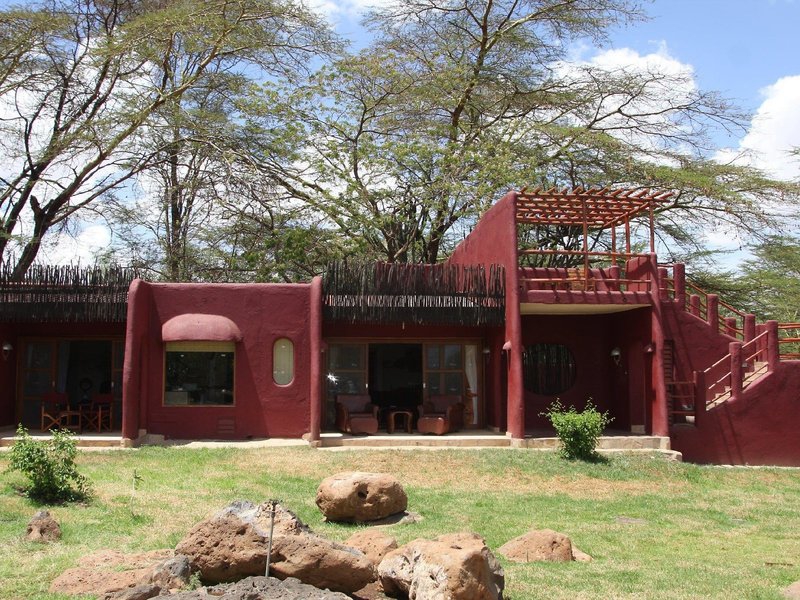 Amboseli Serena Safari Lodge