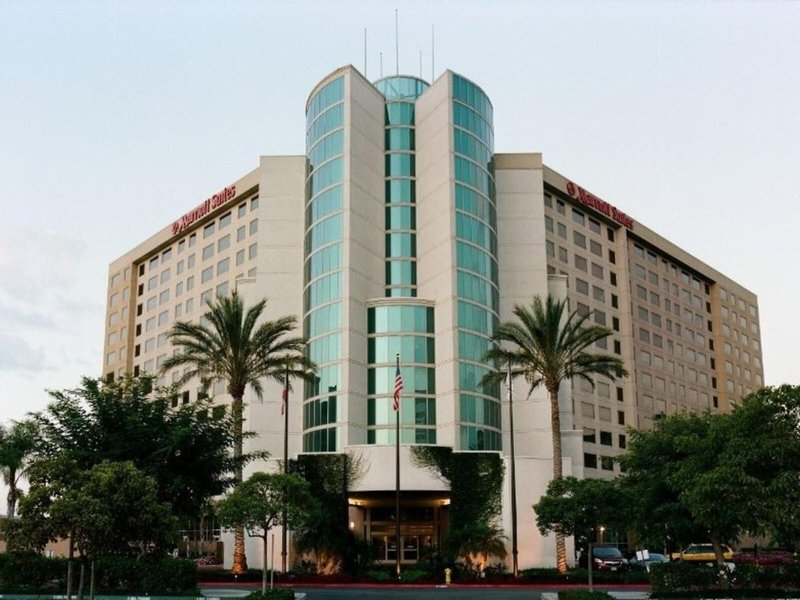 Anaheim Marriott Suites