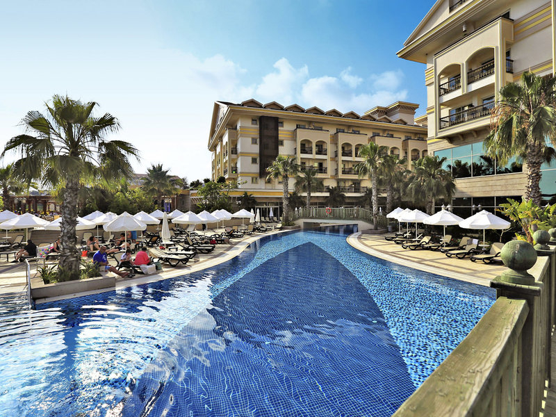 Crystal Palace Luxury Resort & Spa