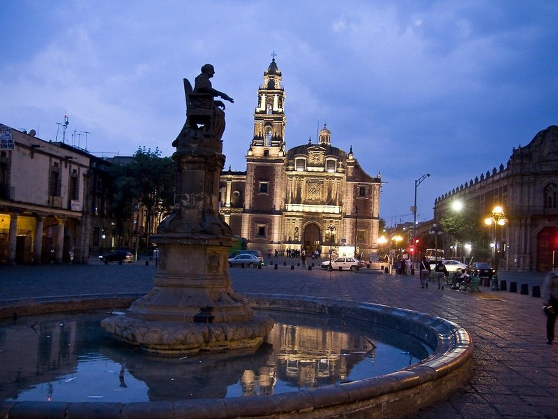 Hampton Inn & Suites Mexico City - Centro Historico
