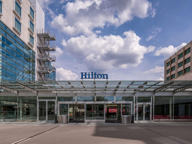 Hilton Geneva Hotel & Conference Centre