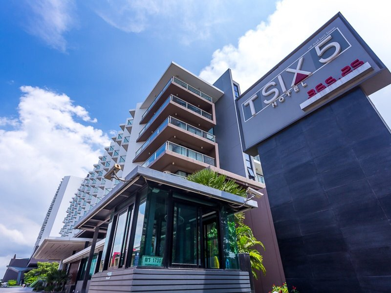 Tsix5 Hotel